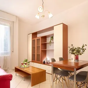  Apartment Homeserra 2